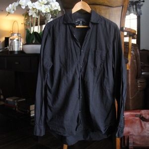 Hartford Large Black Button Down